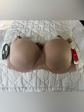 SPANX Nude Convertible Strapless T-Shirt Bra